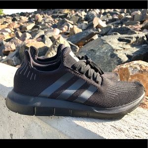 Adidas Swift Black